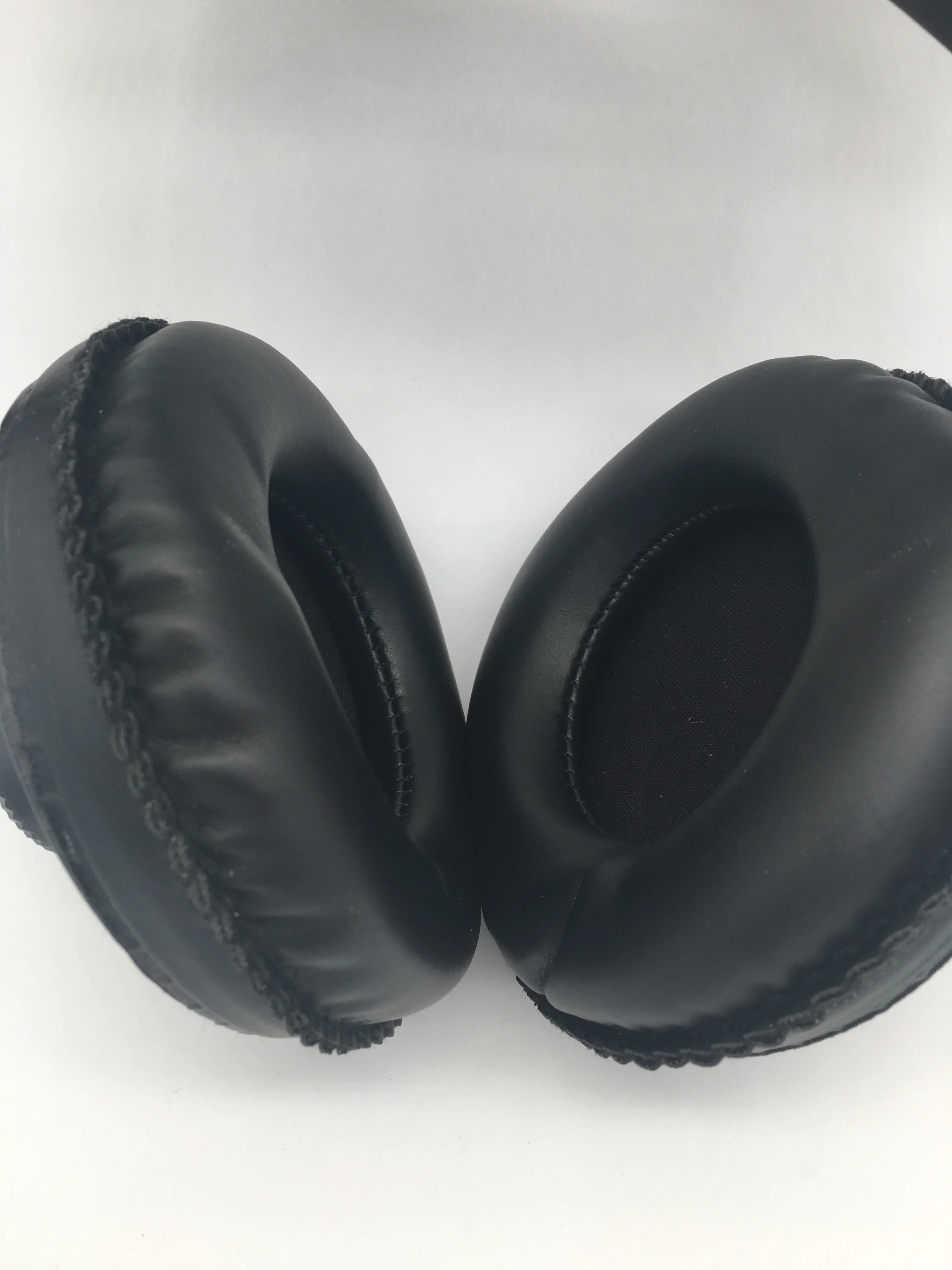 Superlux HD668B профессиональные полуоткрытые студийные стандартные динамические