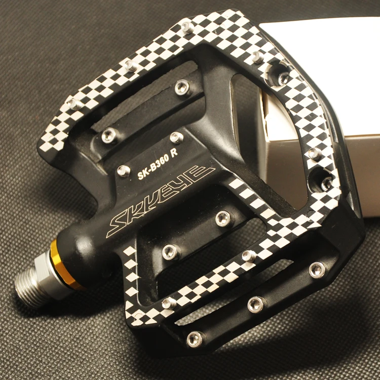 down-hill-bicycle-pedal2
