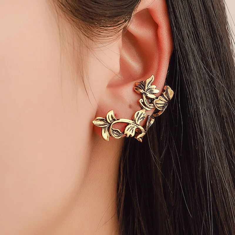 

Mossovy Vintage Openwork Leaves Without Pierced Clips Earrings for Women Fashion Popular Earrings for Female Jewelry Pendientes