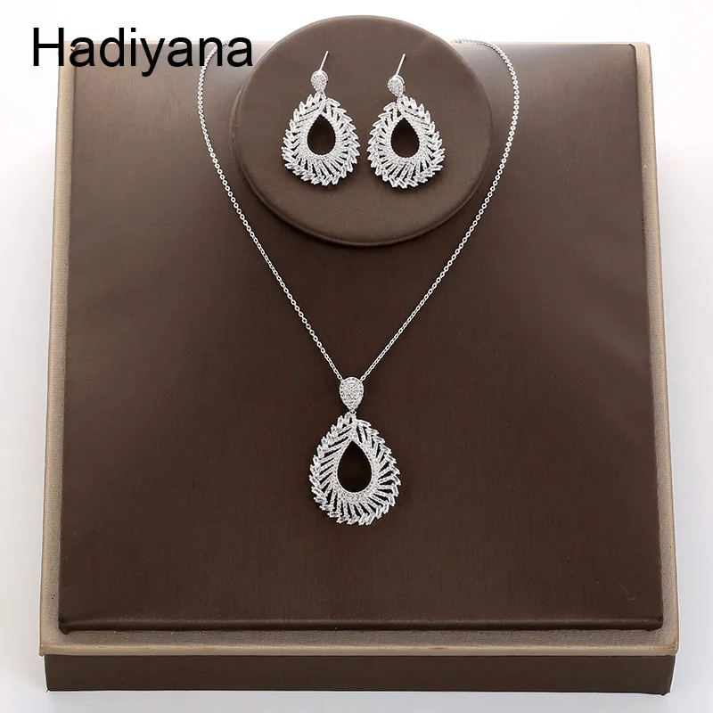 

Hadiyana Personality Drops Goddess Pendant & Earring Set Exquisite AAA Cubic Zirconia Stone Necklace Party Jewelry TZ5041