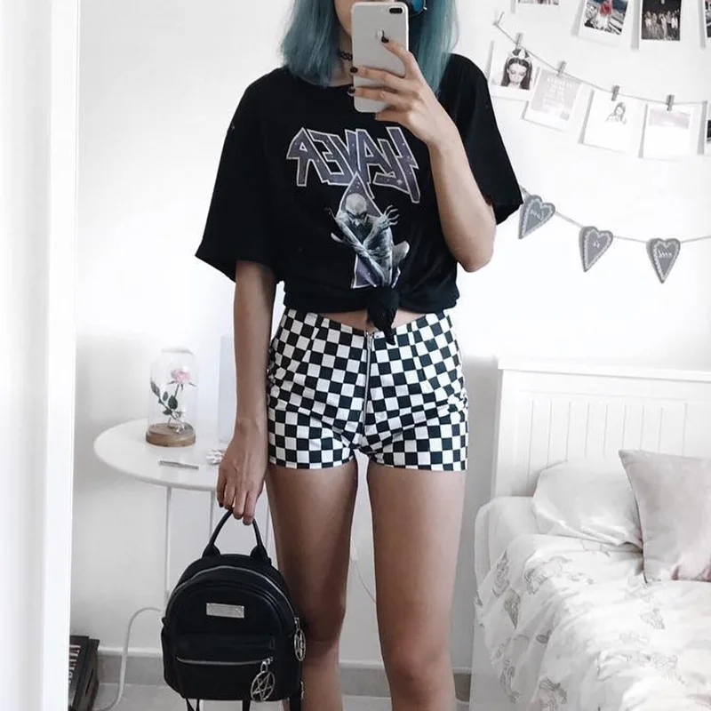 checkered shorts outfit