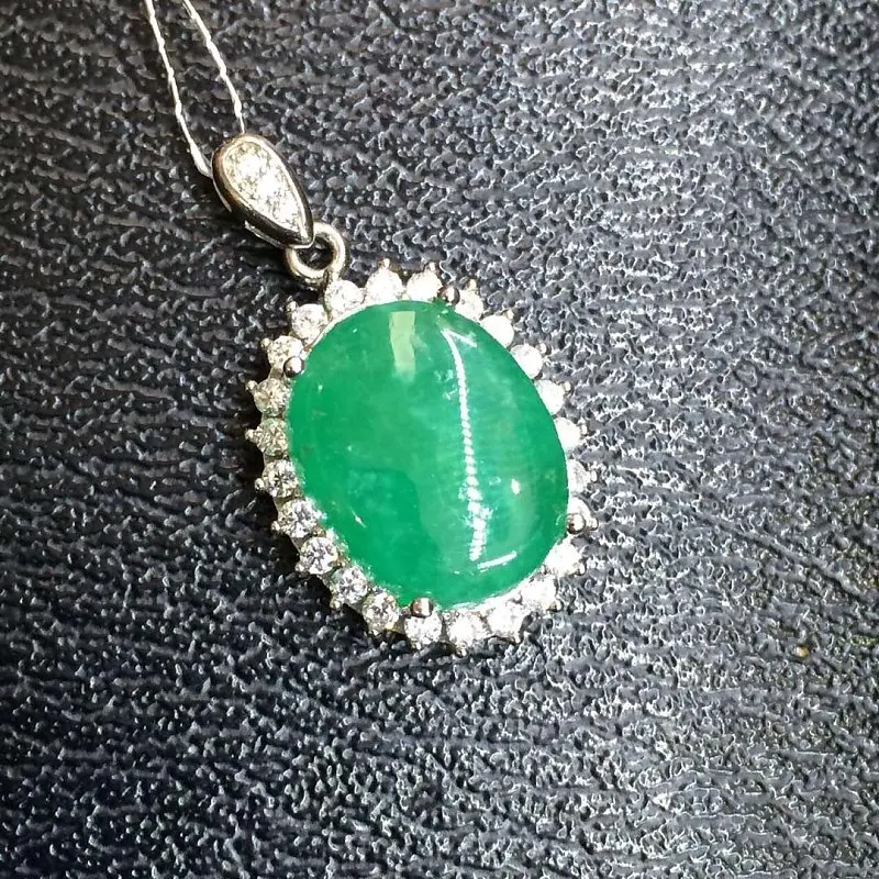 

2017 Qi Xuan_Fashion Jewelry_Colombian Green Stone Fashion Necklaces_925 Solid Silver Pendant Necklaces_Factory Directly Sales