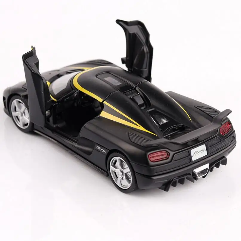 1:32 игрушечный автомобиль Koenigsegg Металлический Игрушечный литой автомобиль Diecasts& игрушечный Транспорт модель автомобиля Миниатюрная модель автомобиля игрушки для детей