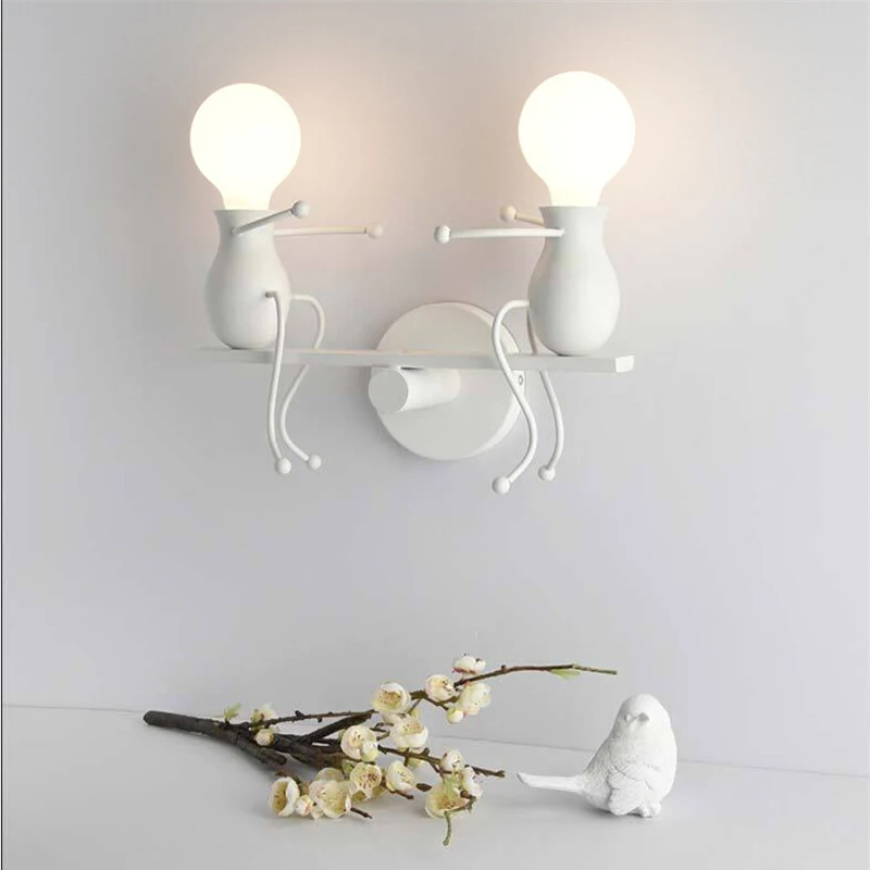 

Vintage Metal E27 LED Wall Light Creative Cartoon Robot Wall Lamp for Indoor Outdoor Porch Home Bedside Restaurant Coffee Bar