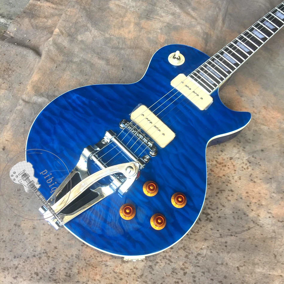 Free shipping, jazz electric guitar, blue transparent corrugated body, white hardware, color and logo can be customized! 