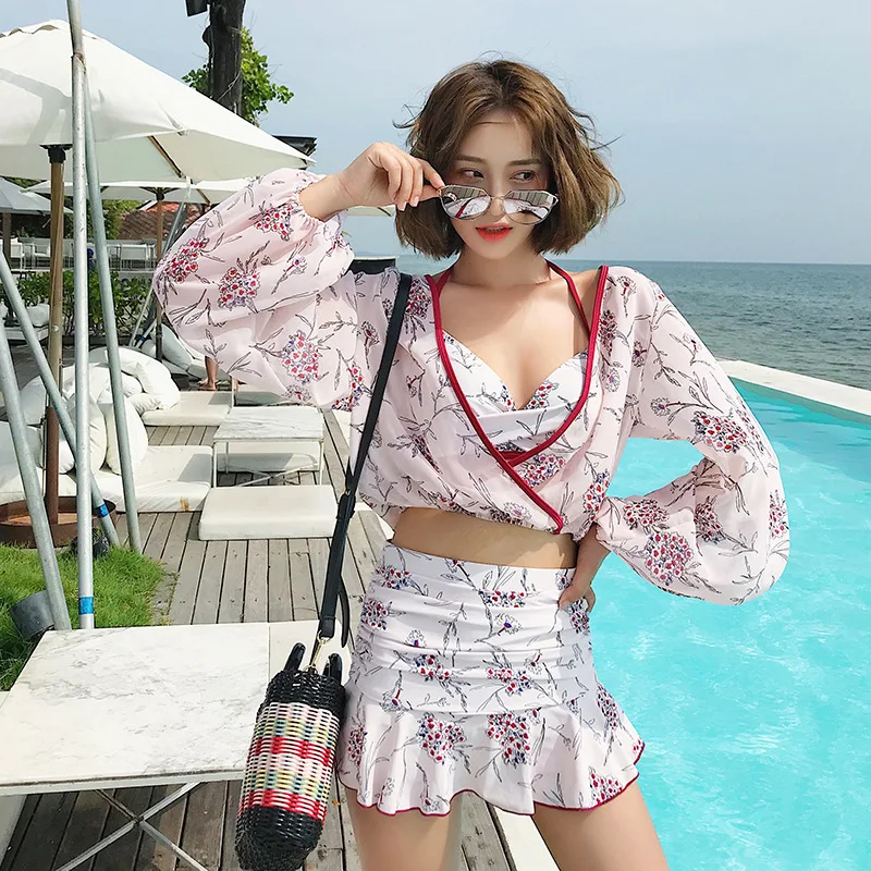 

Swimming Rash Guard For Women Rashgard Swimwear Tankini Girls Swimsuit Three Piece Korea Female Animal Polyester Sierra Surfer