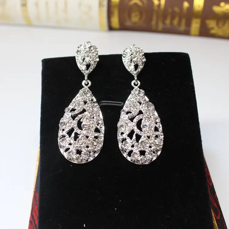 

Luxury fashion bride lady crystal Earrings exaggerated drop type hollow jewelry manufacturers selling wedding Earrings