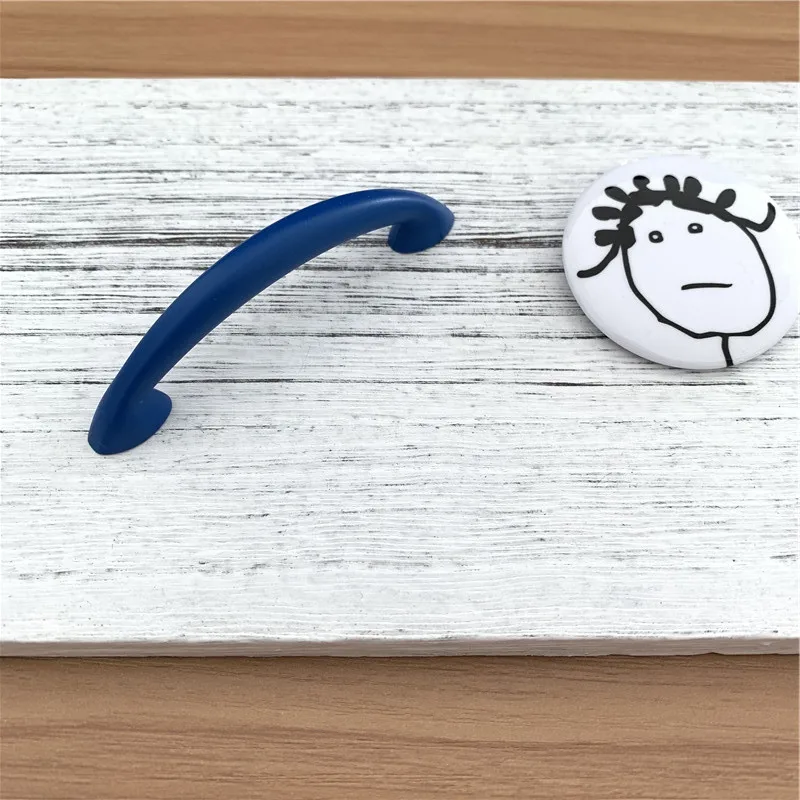 LCH высокое качество Радуга цветной цинковый сплав ручки ящика шкафа для детей/детей конфеты цветные пластиковые поверхности ручки шкафа - Цвет: deep blue