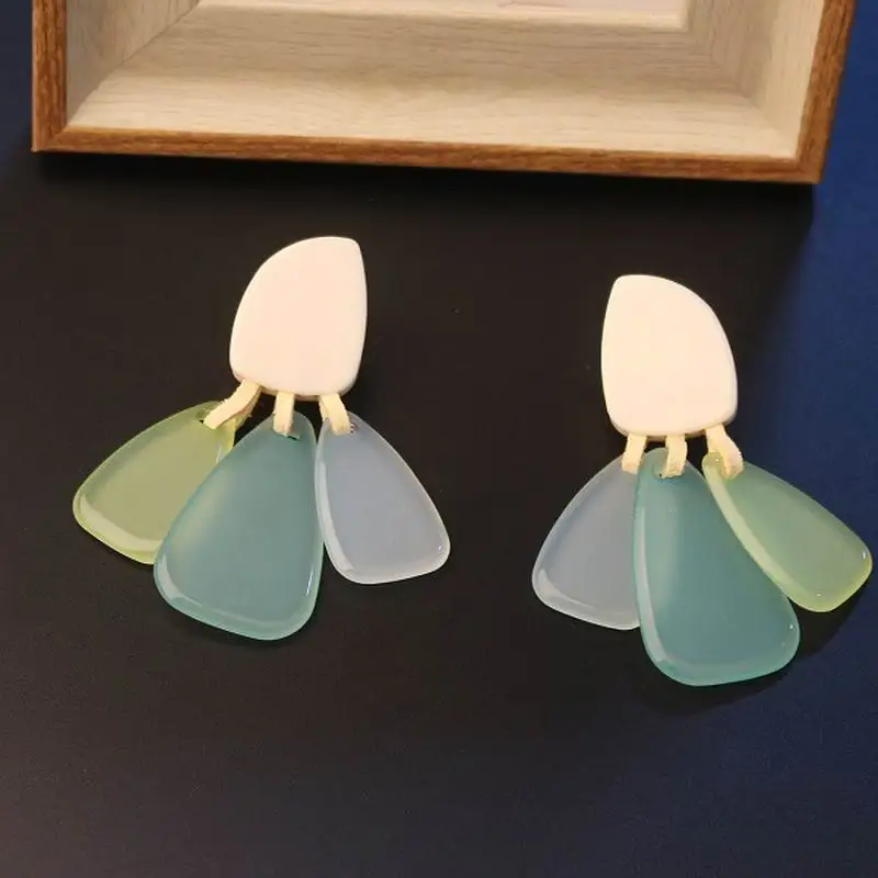 

Big Resin Drop Dangle Earrings For Women 2019 New Handmade Multi Layers Statement Hanging Earrings Party Jewelry