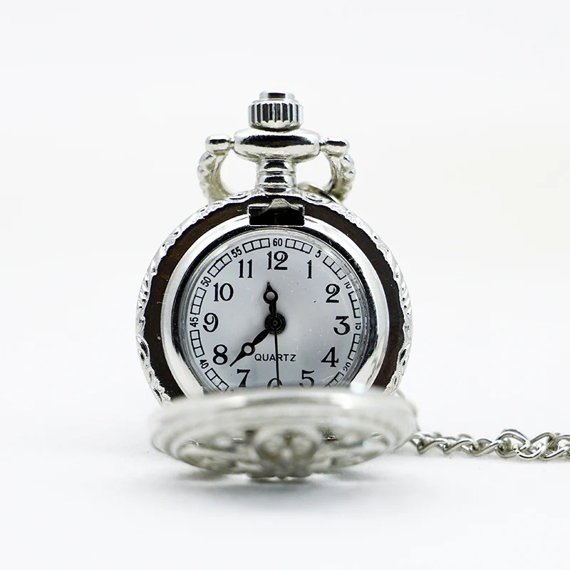 PS564-Fashion-Hollow-Out-Flower-Retro-Style-Quartz-Pocket-Watch-Silver-Pendant-Necklace-Watches-With-Chain (1)