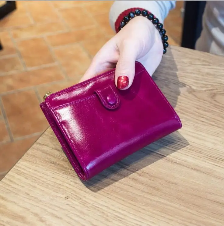 

Genuine leather wallet women Oil wax leather Classic Slim Wallet and Purse Card holders Black Light Brown Purple pink Green Blue