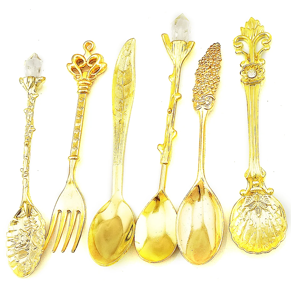 Ложки чайные одноразовые золотые. Золотая ложка. Золотая ложка 6. Ложки золотого цвета. Ложки чайные золотистые.