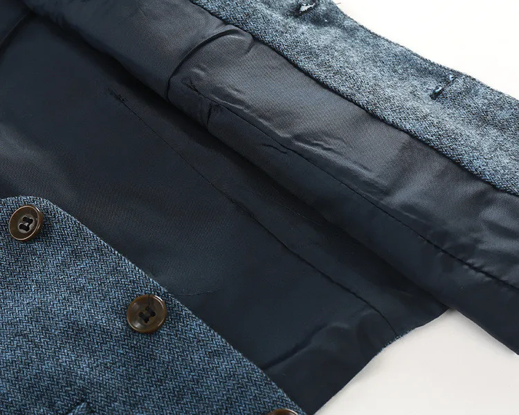 3180443014_457880003