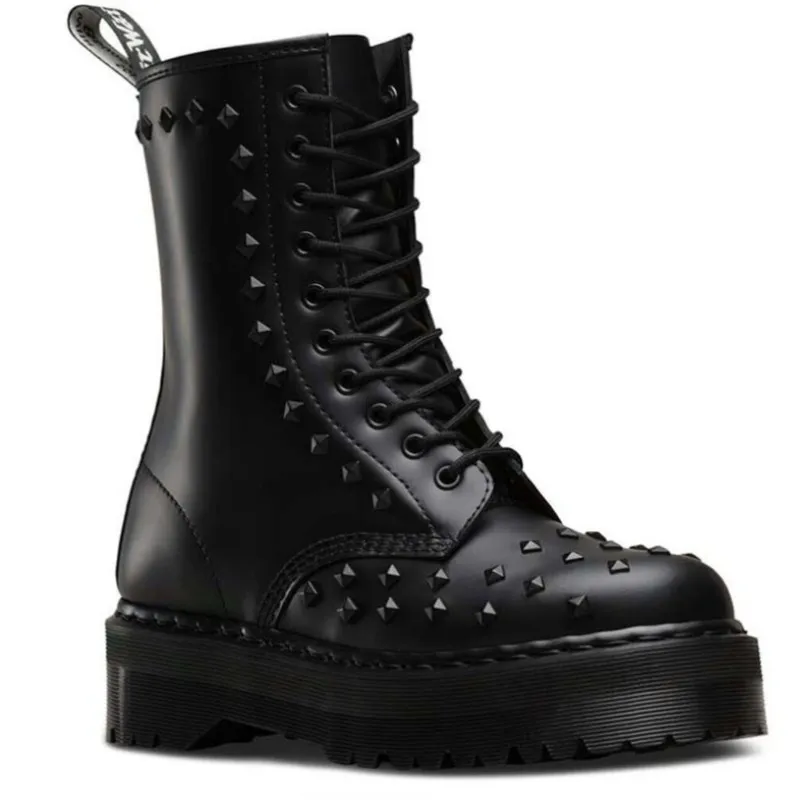 

The new trend of retro rivets autumn thick crust Martin boots British style leather motorcycle boots Wild casual Women's shoes