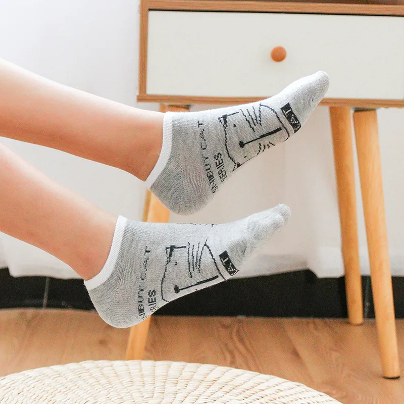 2019 Spring and summer Hot New women sock candy color Cartoon cute big face cat socks female boat socks