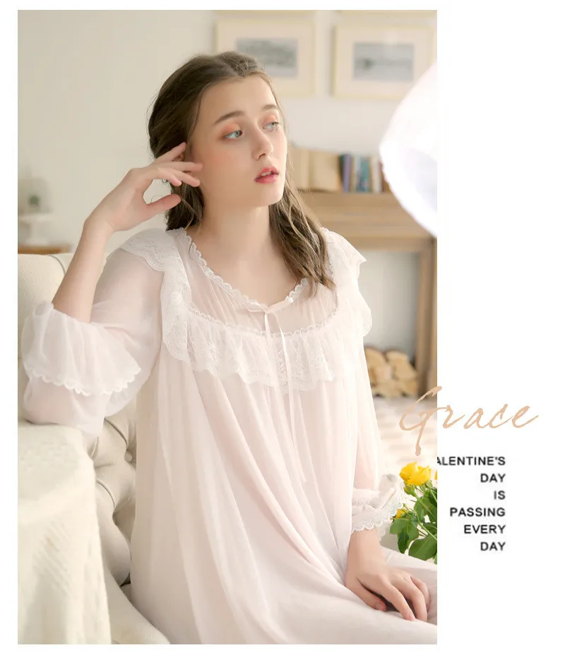NIGHTGOWN (1)