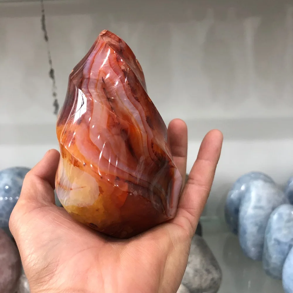 

1pcs Natural agate torches are carved with satin crystal for home decor