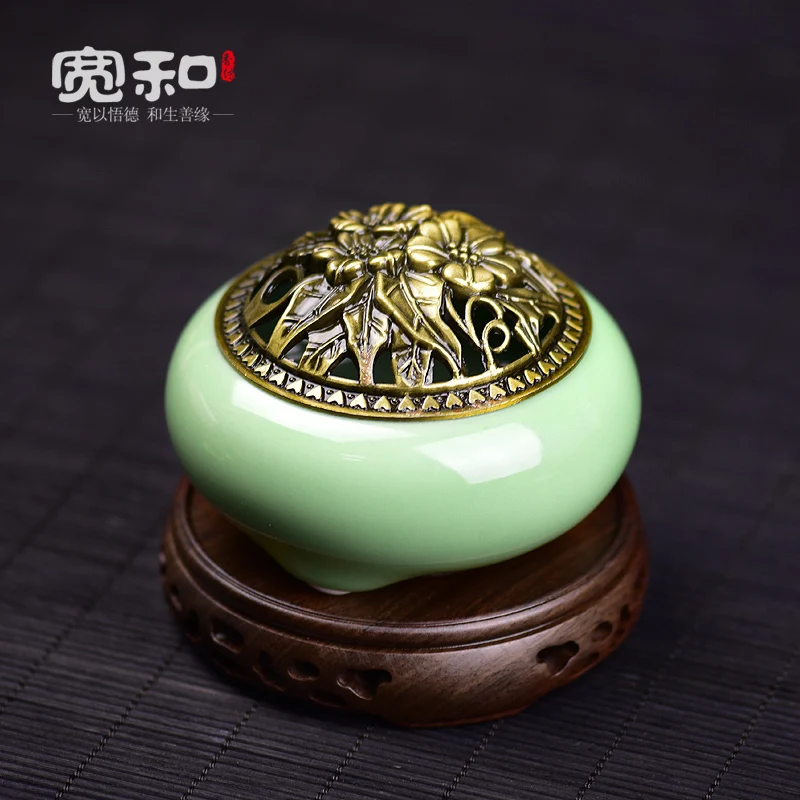 Longquan celadon censer width and small ceramic incense coil vaporizer furnace imitation Tonglushang Gaita Shen sandalwood incen |