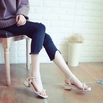 

2019 summer new women's shoes bow thick with open toe shoes with a buckle with back sandals