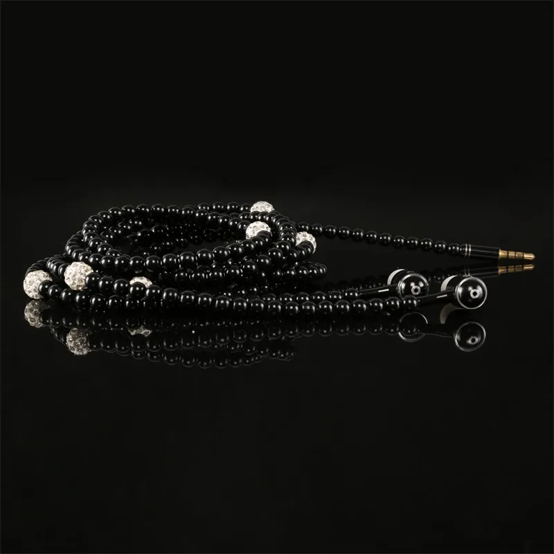 Fashion-Bling-Diamond-Pearl-Necklace-Chain-Earphone-3-5mm-Plug-In-ear-Hi-Fi-Wired-Stereo (2)