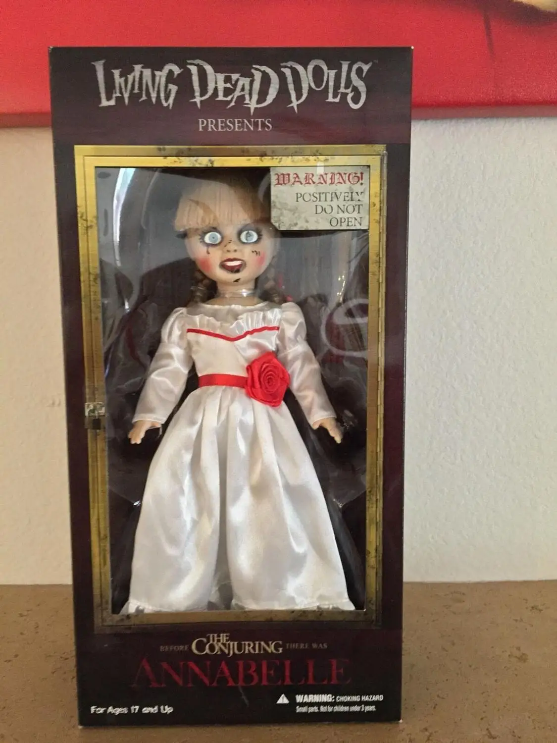 Annabelle Mezco Живые мертвецы куклы до заманчивого террора фильм 10 &quotфигурка
