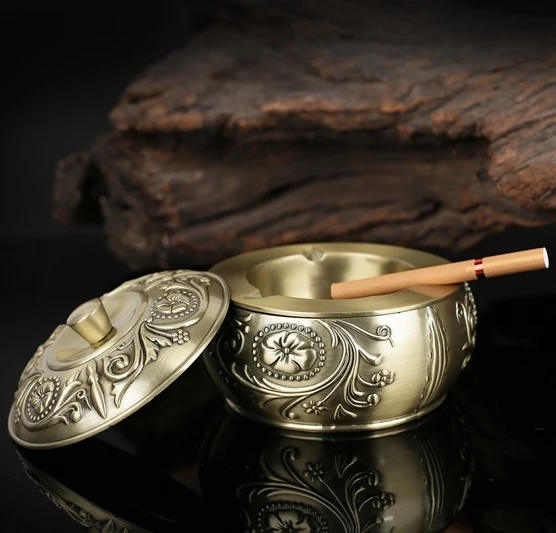 Continental Fashion Creative Ashtray Postage Personality Large Metal