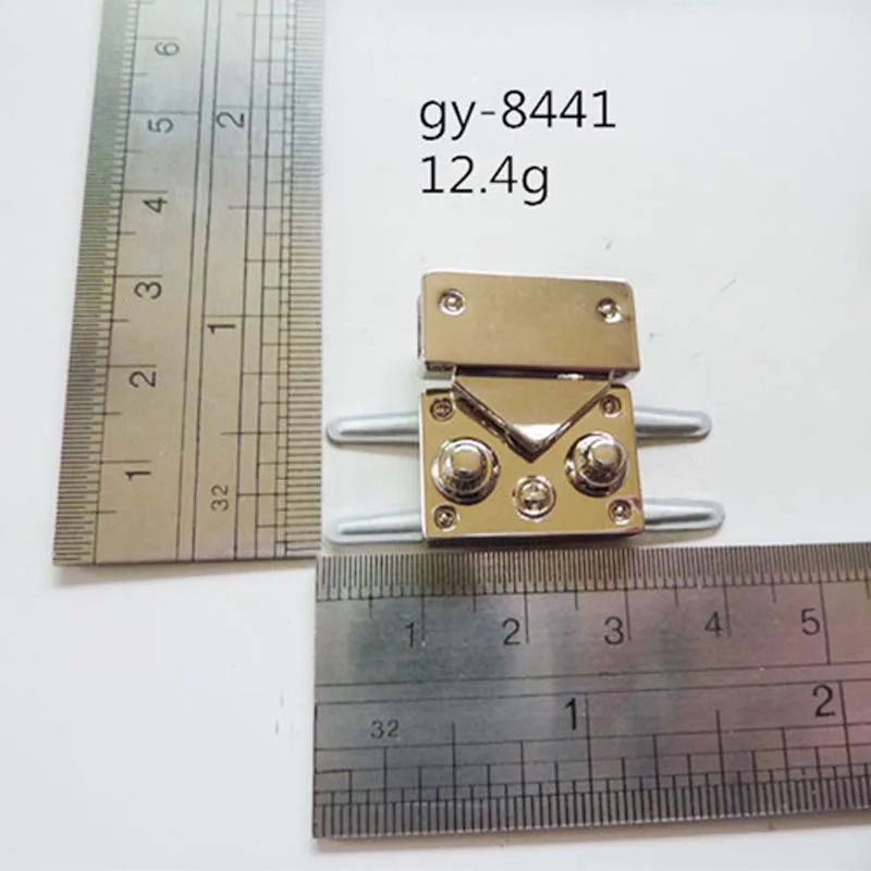 vm1382-guoyi#8441