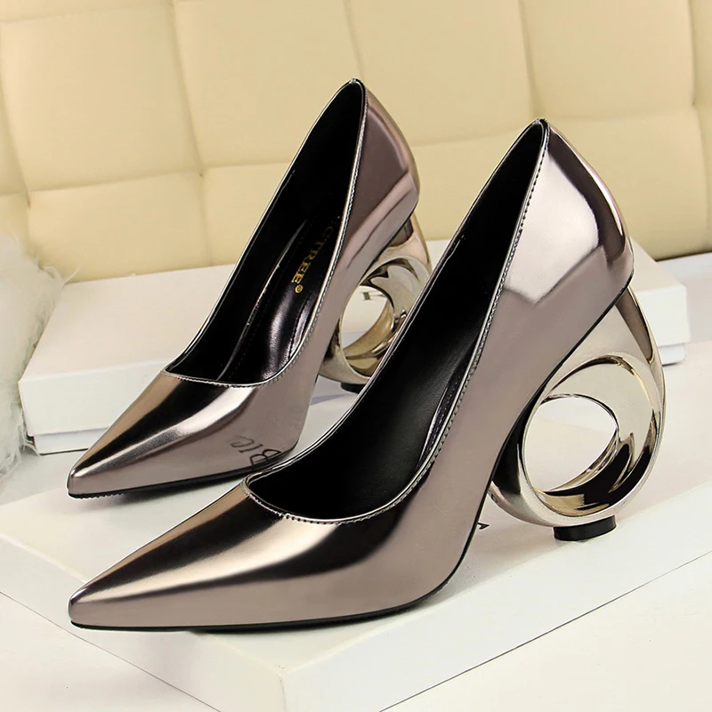 Mode Profonde Tacchi Partie Pour Femmes De Hauts champagne Pointu Talon Bout Femme Chaussures Pompes Stylet silver Donna Chaussure Black Talons Bigtree Fretwork Sexy Peu bronze waPCvHWnq