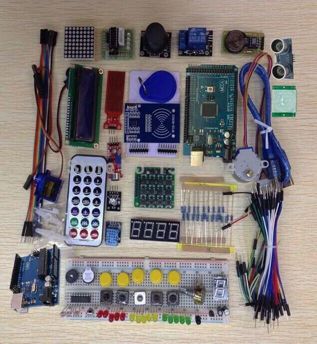 Комплект для Arduino UNO с МЕГА 2560/LCD1602/HC-SR04/Dupont линии в пластиковой коробке