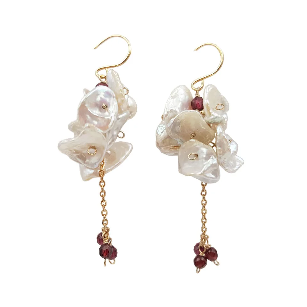 

Lii Ji Hydrangea series Keshi Pearl Garnet 925 Sterling Silver Earring