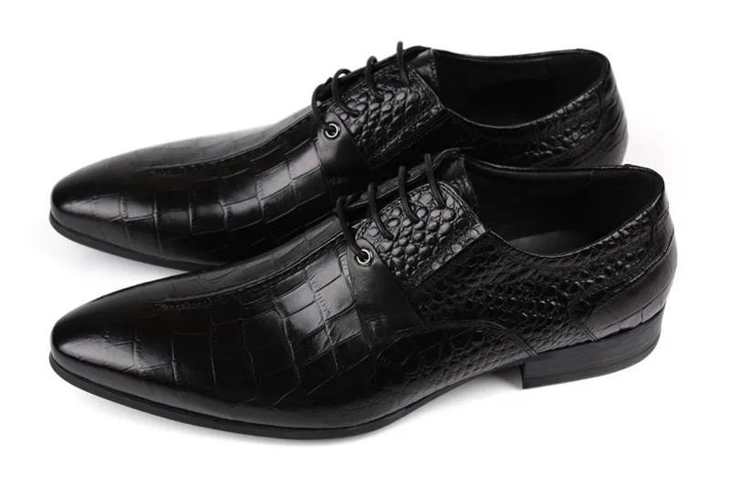 Новое поступление с острым носком на шнуровке мода тиснением из коровьей кожи мужская обувь высокого качества Мужские модельные туфли в