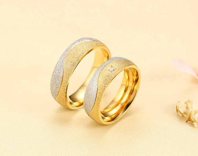 High Quality Gold Color Stainless Steel Jewelry Comfort Fit His and Hers Promise Wedding Rings Couple Rings Alliance