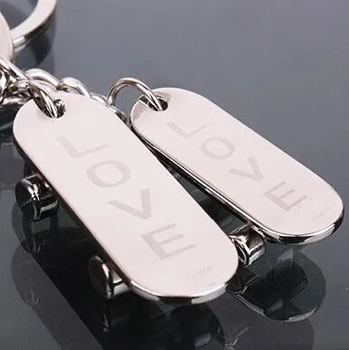 

XUBCHC 6 Pair High Quality Silver Zinc Alloy Mini skateboard Key Chain Couple love Scooter Keychain For Lovers sports trinket