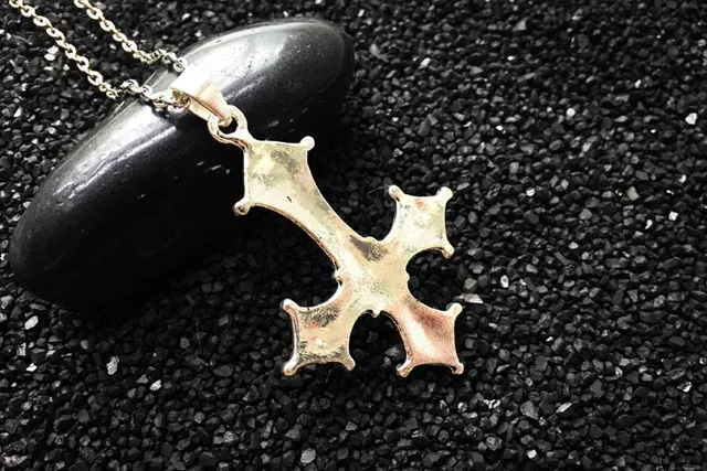 Amazon.co.jp: Nazareth Store ペクトラルクロス 木製 イエスの
