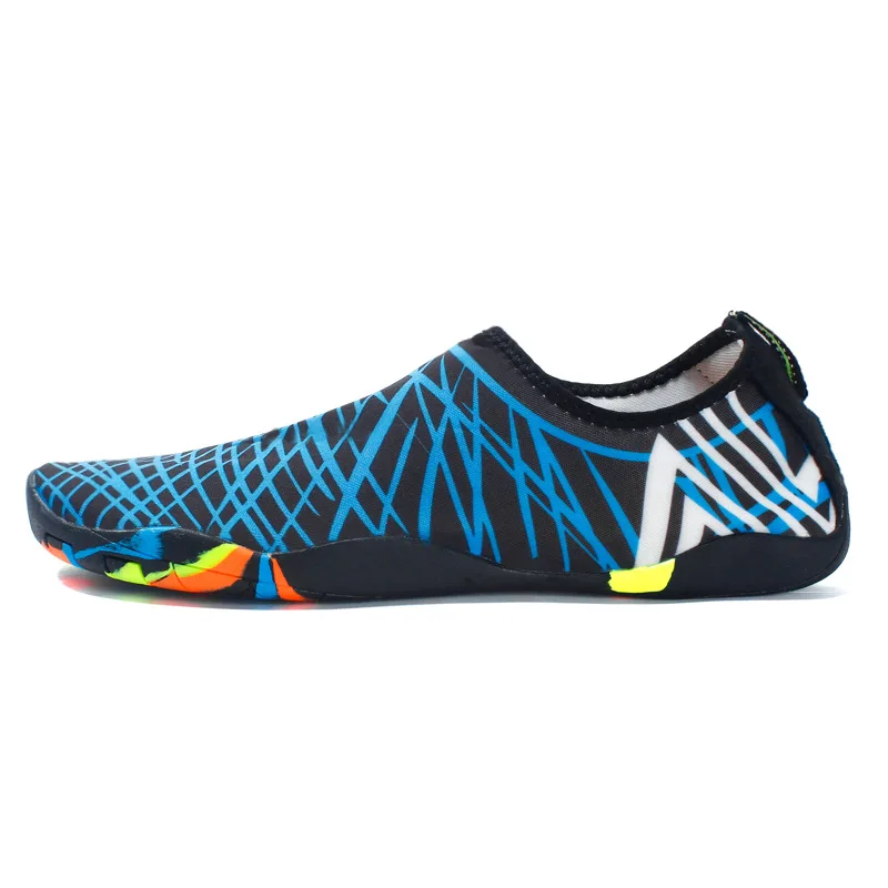 

New Summer Casual Quick Drying Water Shoes Unisex Beach Camping Shoes Adult Unisex Flat Soft Walking Couple Non-Slip Sneakers