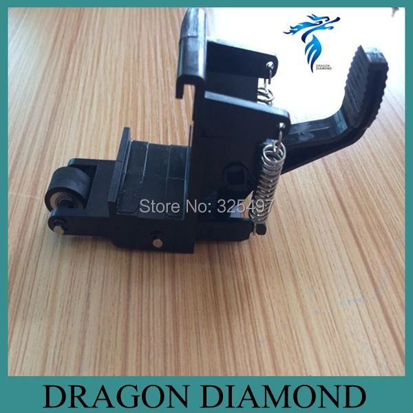 

Free Shipping KUCO Cutting plotter vinyl cutter Roller holder