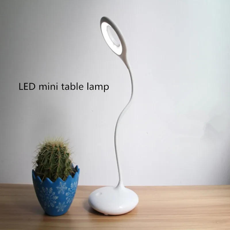 

LED mini protection eye reading lamp white 2W simple and stylish lamp touch switch stepless dimming built-in lithium battery