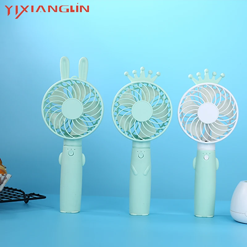 

YIXIANGLIN brand EFA06-06 Various colors electric & portable rechargeable fan 3 speeds mini oscillating fan with power bank