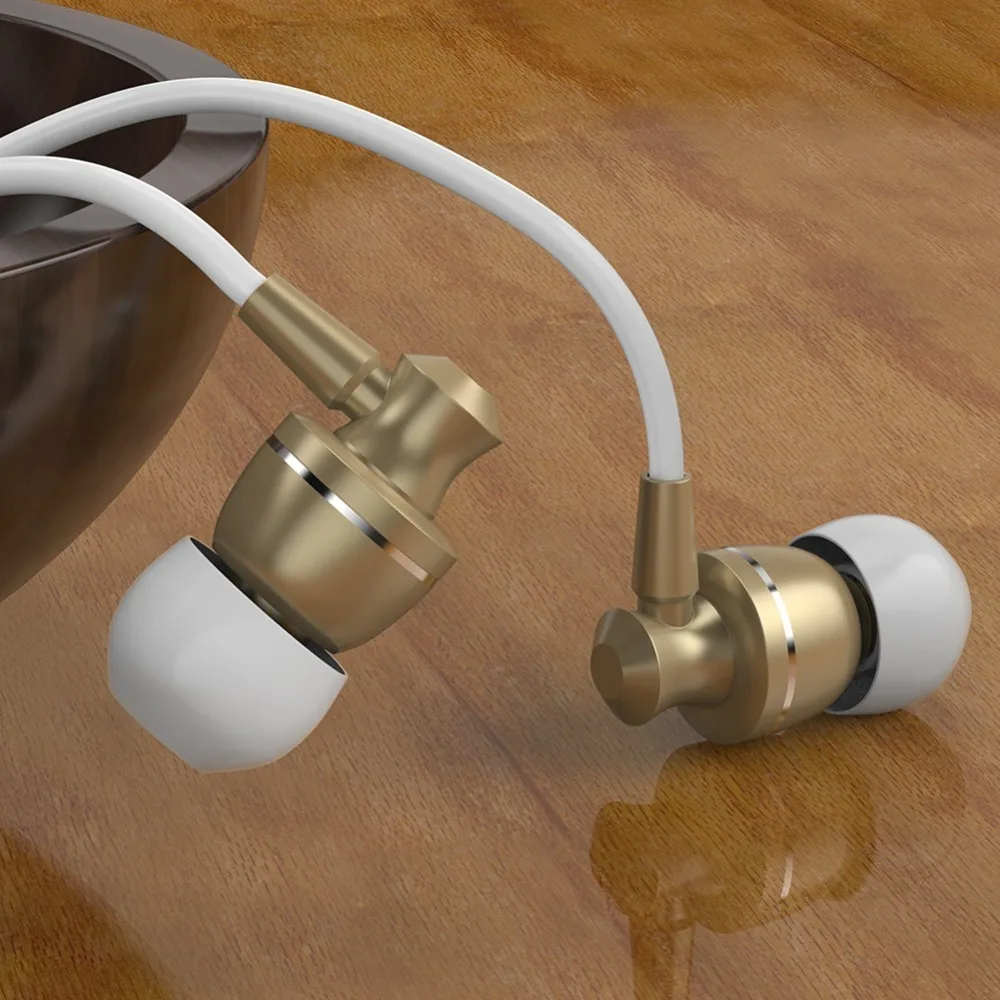 earphones