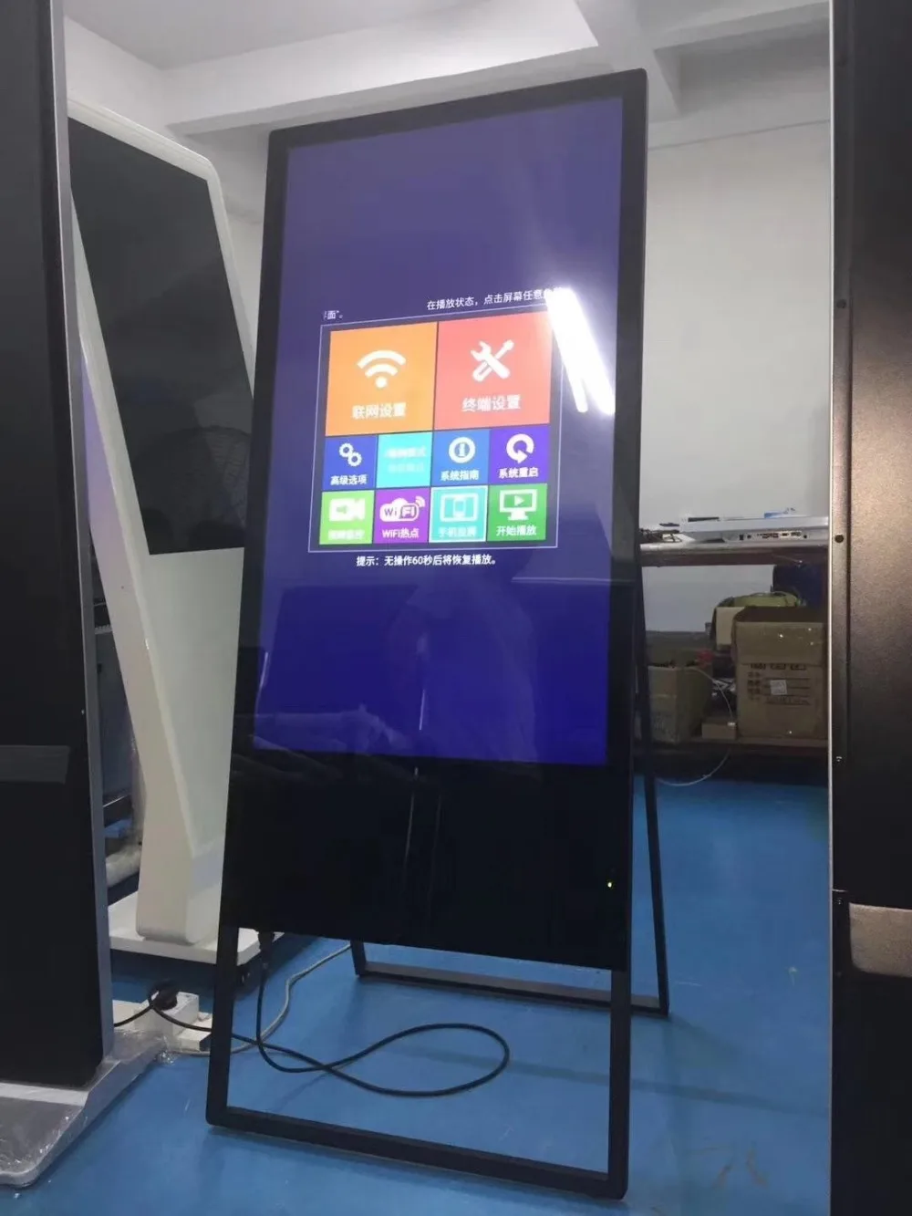 

32 43/49 inch Multi function LCD TFT HD Social Media Display Kiosk /lcd Digital Signage/ lcd photo touch screen Display