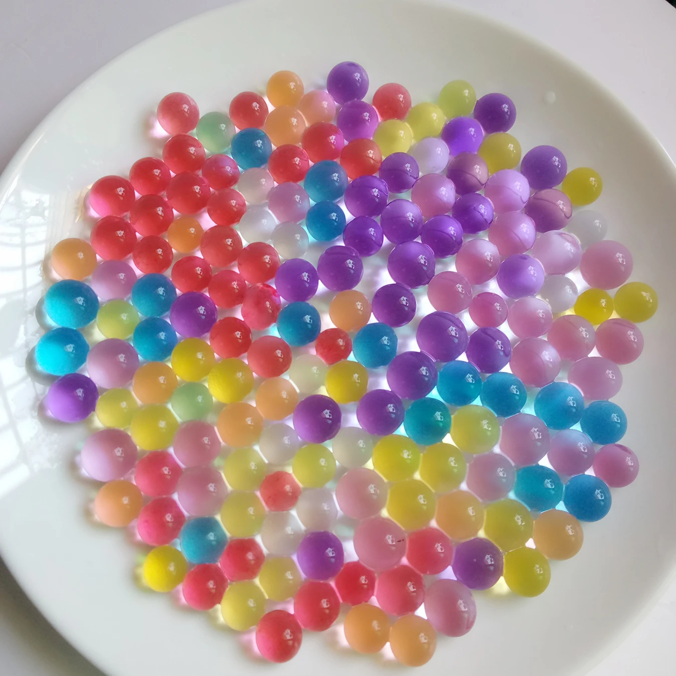 ZHUTOUSAN 5000pcs Hydrogel Balls Growing Water Beads Crystal Gel Water