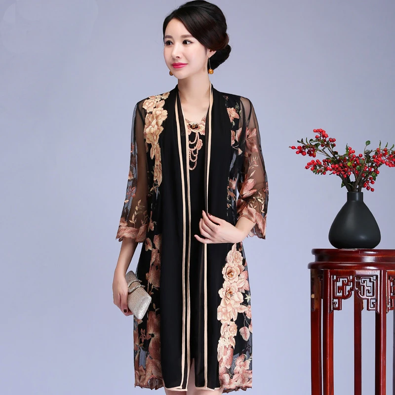

Summer New Mother Shirt 2 PCS Vests&Shawl Elegant Lace Embroidery Flower Tang Top Plus Size Chinese Style Loose Women Blouse