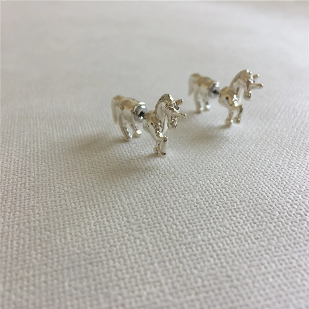 

FASHION JEWELRY TRENDY WOMEN EARRINGS SILVER COLOR PLATING UNICORN STUD EARRINGS