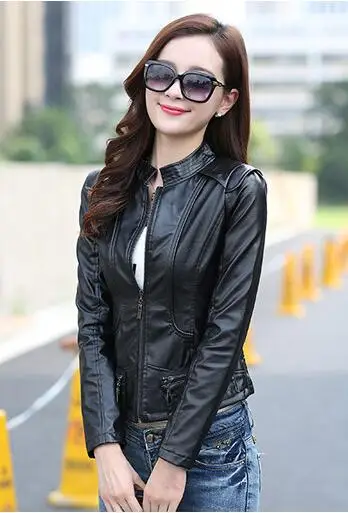 Женская кожаная куртка, новинка, мотоциклетная Маленькая кожаная короткая приталенная куртка из искусственной кожи, Корейская куртка для женщин