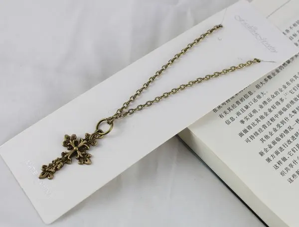

10Pcs Antiqued Bronze Cross Pendant Necklace #20035