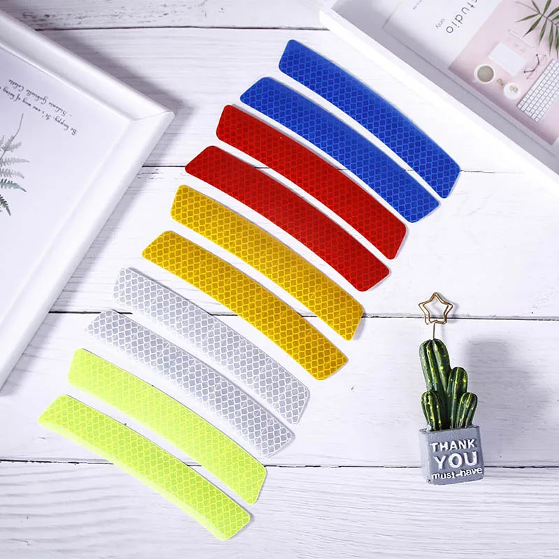 

2Pcs/Lot Car Wheel Rim Eyebrow Reflective Warning Strip Stickers Safety Warning Reflector Protective Sticker