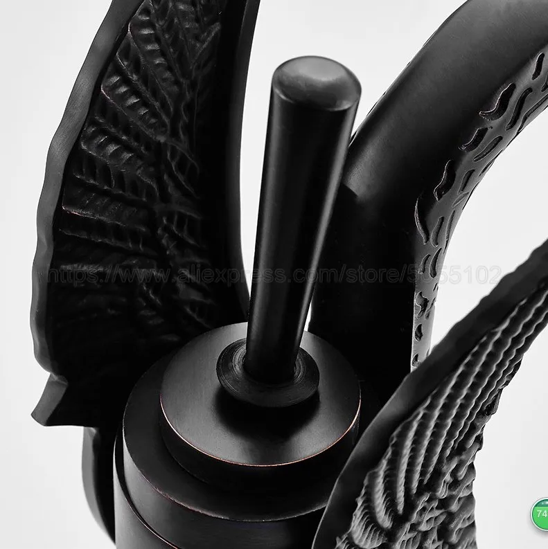 Bathroom Faucet Oil Rubbed Bronze Swan Shape Single Handle Wash Basin Bathroom Deck Mounted Tap znf030