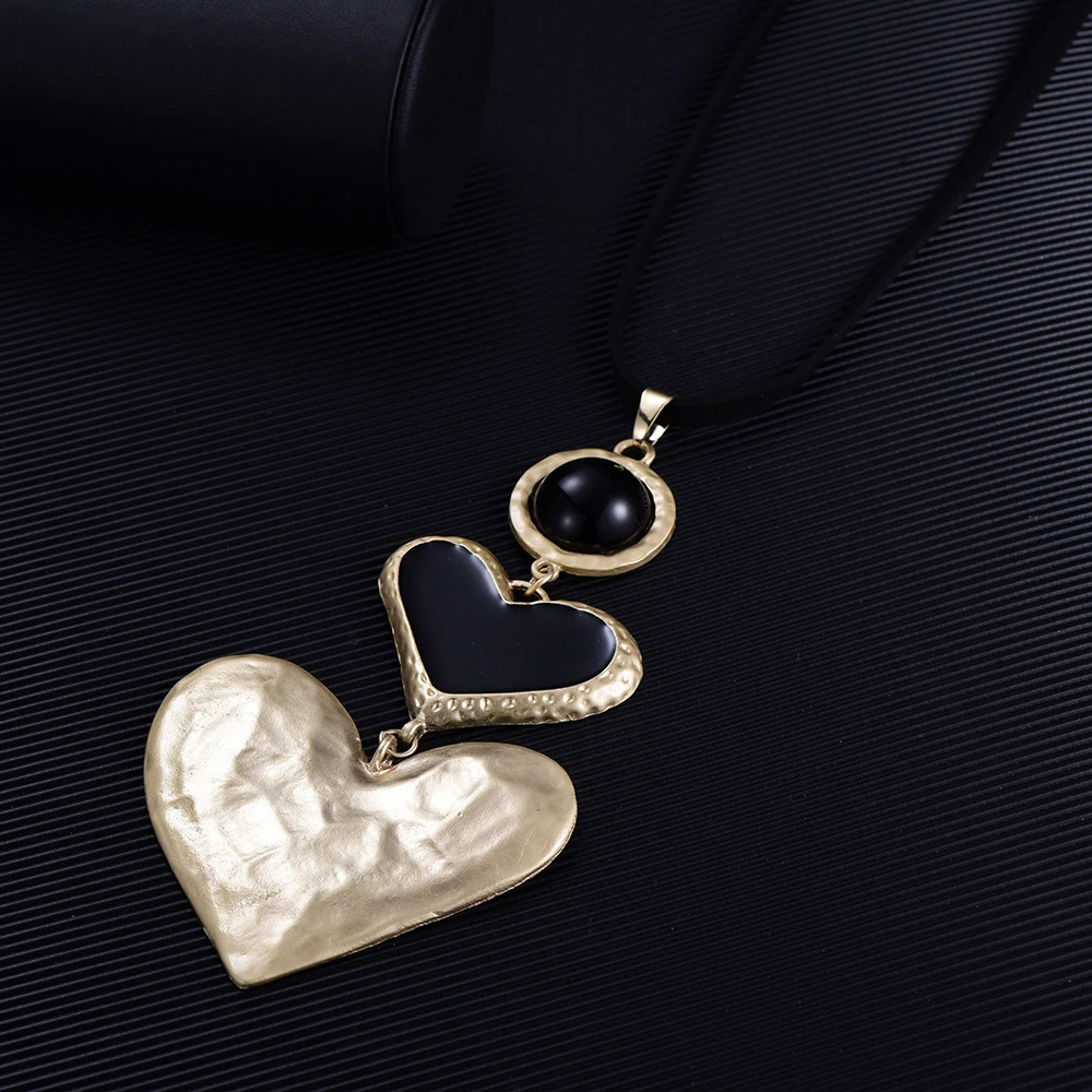 Love heart кулон ожерелья для женщин большой панк готический уникальная личность