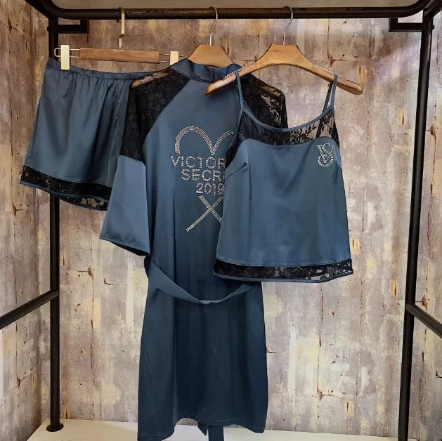 Новый летний Однотонная одежда Для женщин шелковая, сатиновая Пижама с вышитыми кружевами Брендовая женская домашняя одежда для сна