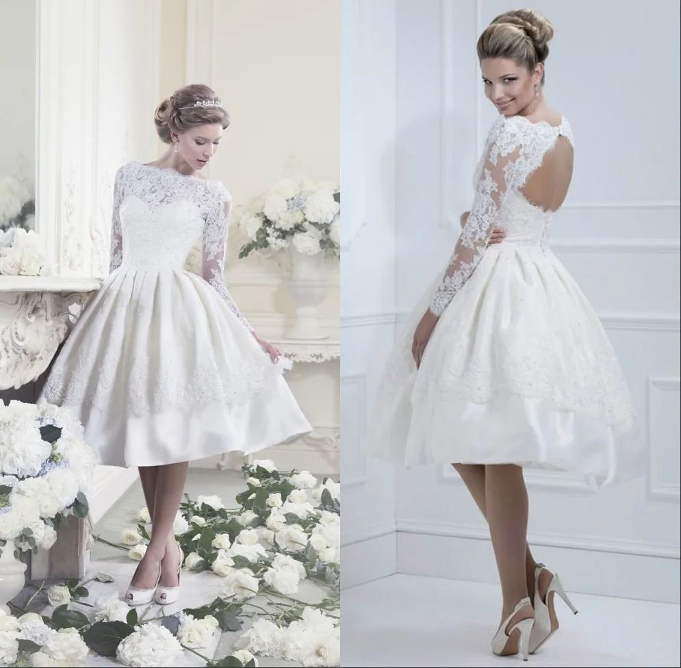 

Vestido De Noiva Curto 2016 Hot Sale Elegant Ivory Long Sleeve Backless Knee Length Short Wedding Dress Bride Lace Dresses
